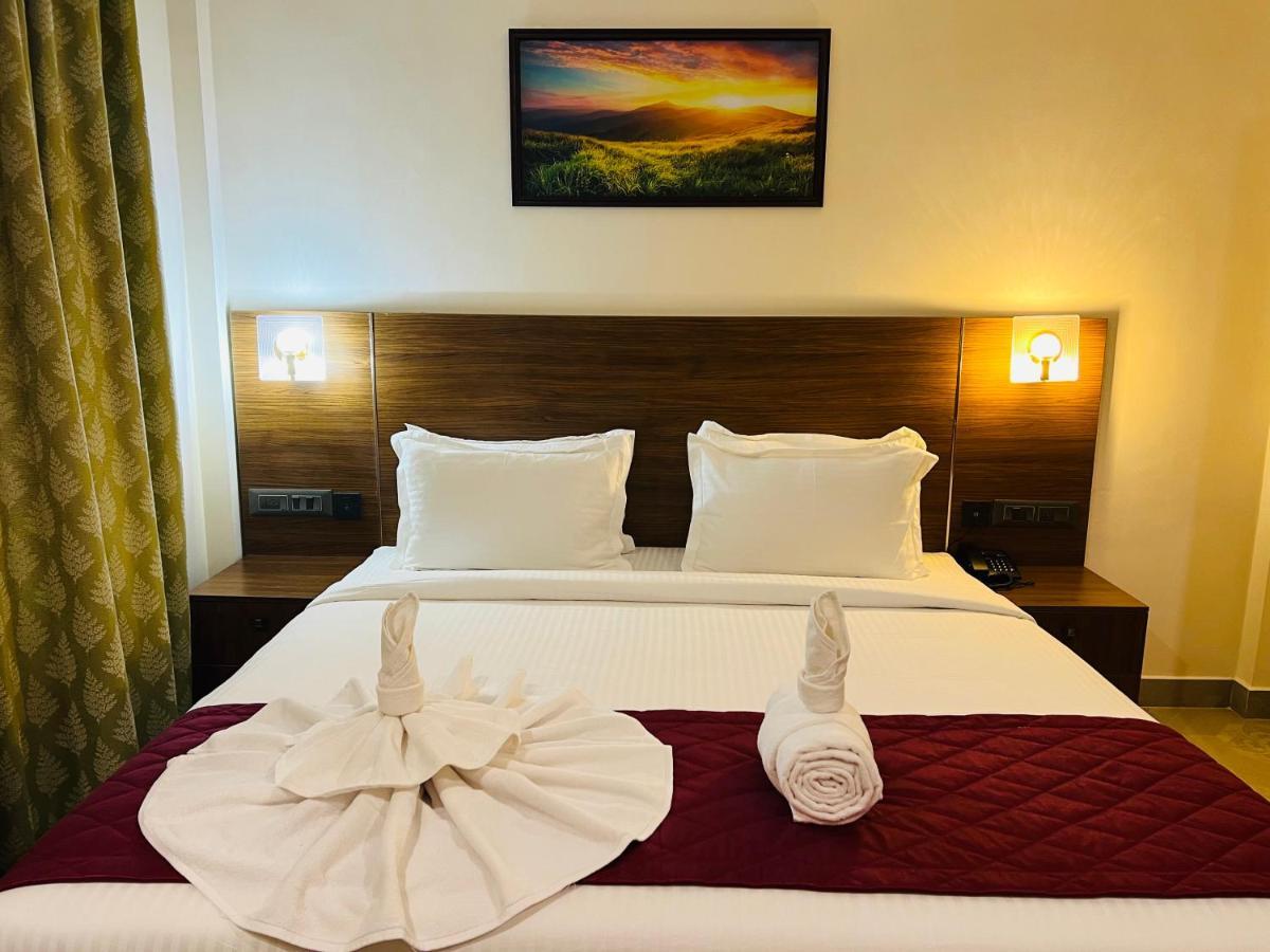Hotel Seapark Kollam Eksteriør bilde