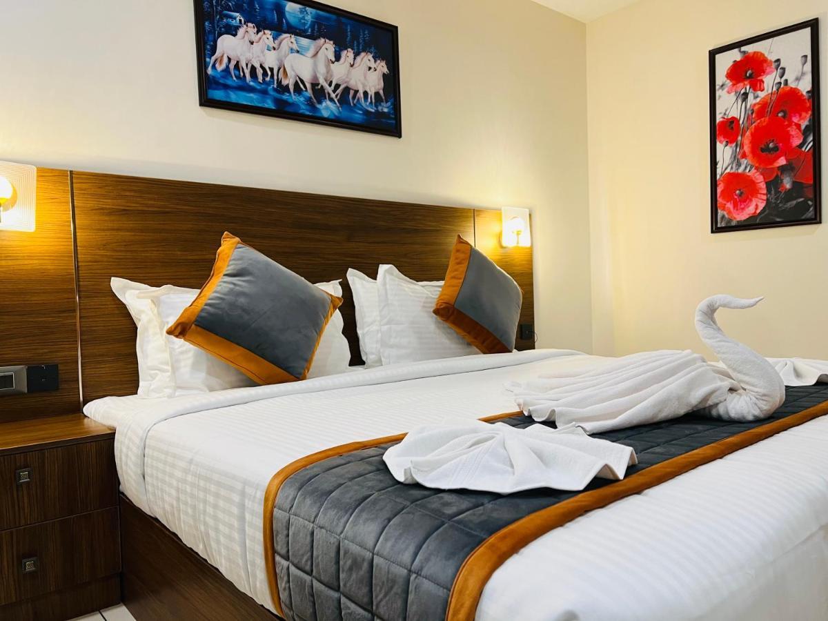 Hotel Seapark Kollam Eksteriør bilde